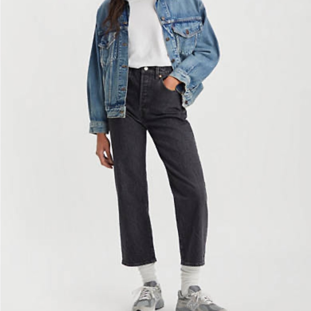 Levi‘s Ribcage Straight Ankle in Black